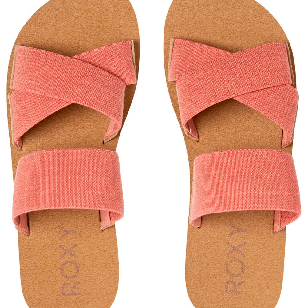 Roxy Shoes size 7 New in the box